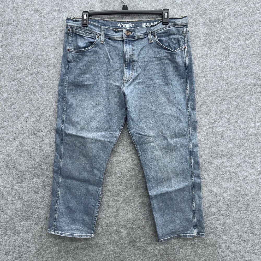 Wrangler Jeans Men's 38x29 Relaxed Fit Straight Leg Stretch Blue Denim NEW